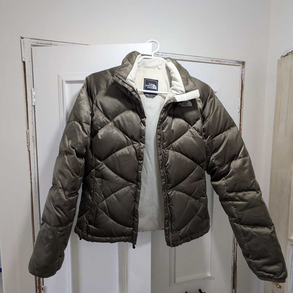 The North Face Women's Olive Puffer Jacket